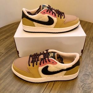 NEW - women’s Air Jordan 1 Retro Low OV